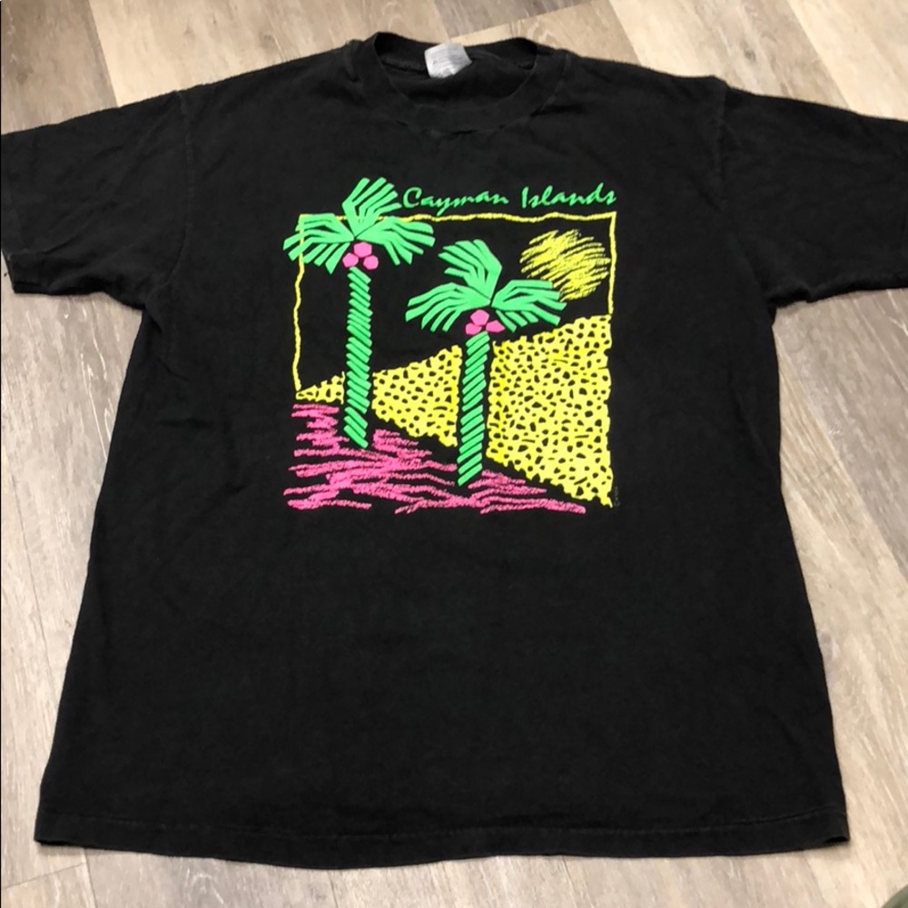 Vintage Cayman Islands Travel Tee